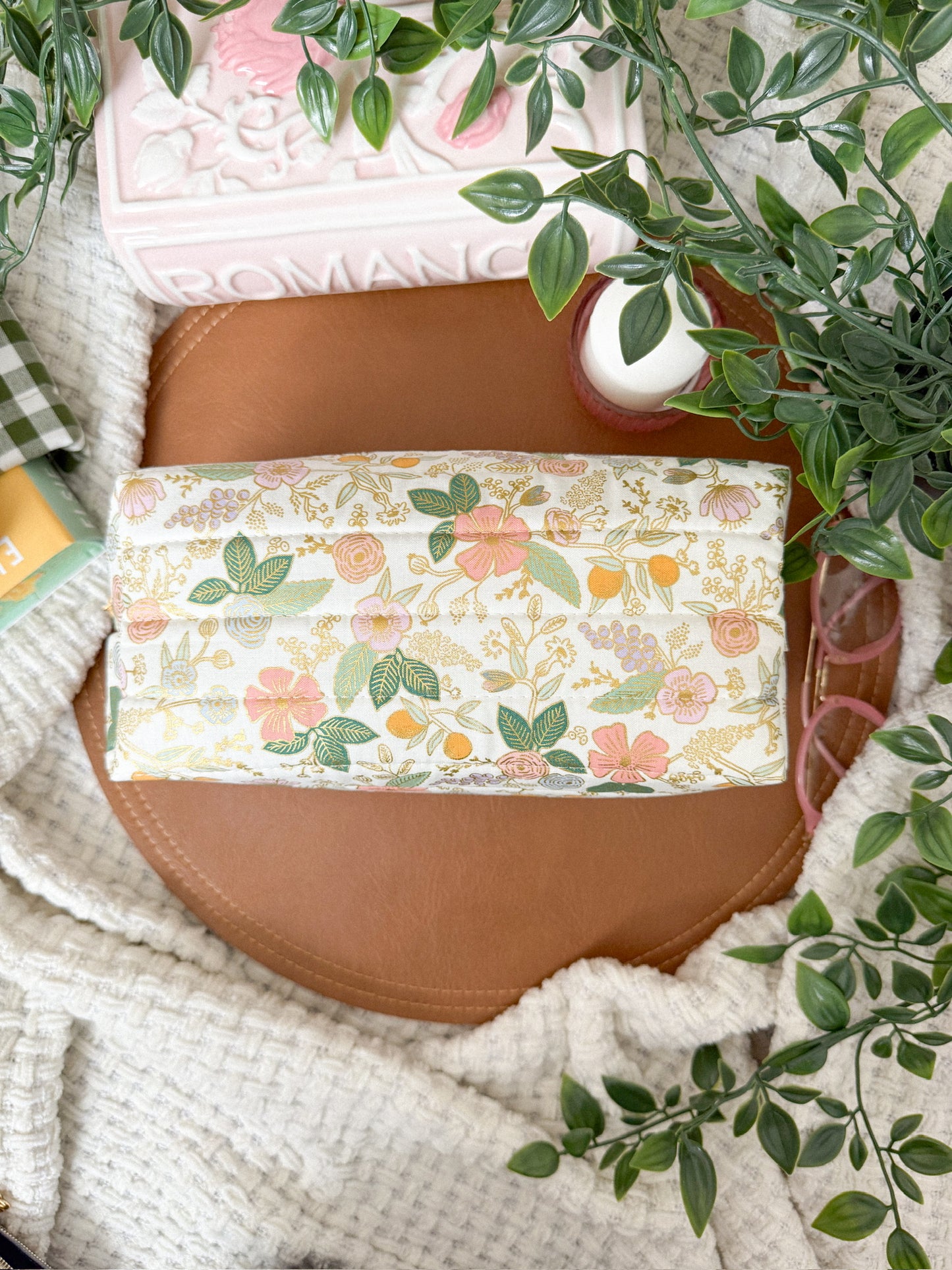 Colette in Cream Metallic Boxy Pouch