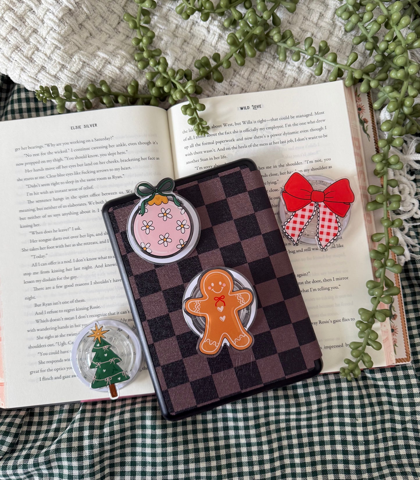 Holiday Phone/E-Reader Grips