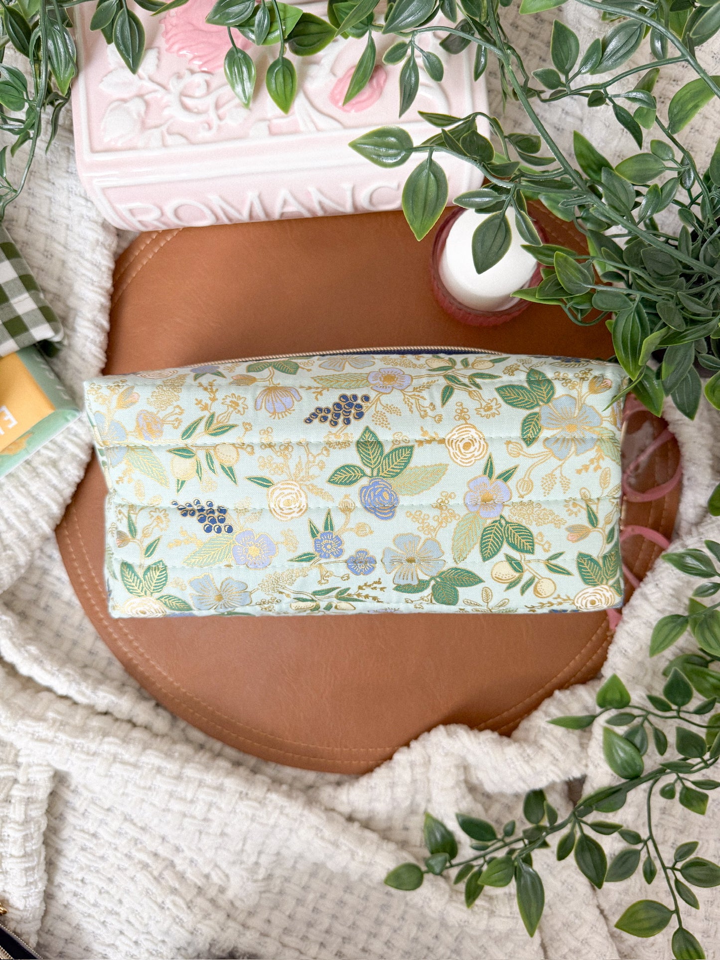 Colette in Mint Metallic Boxy Pouch