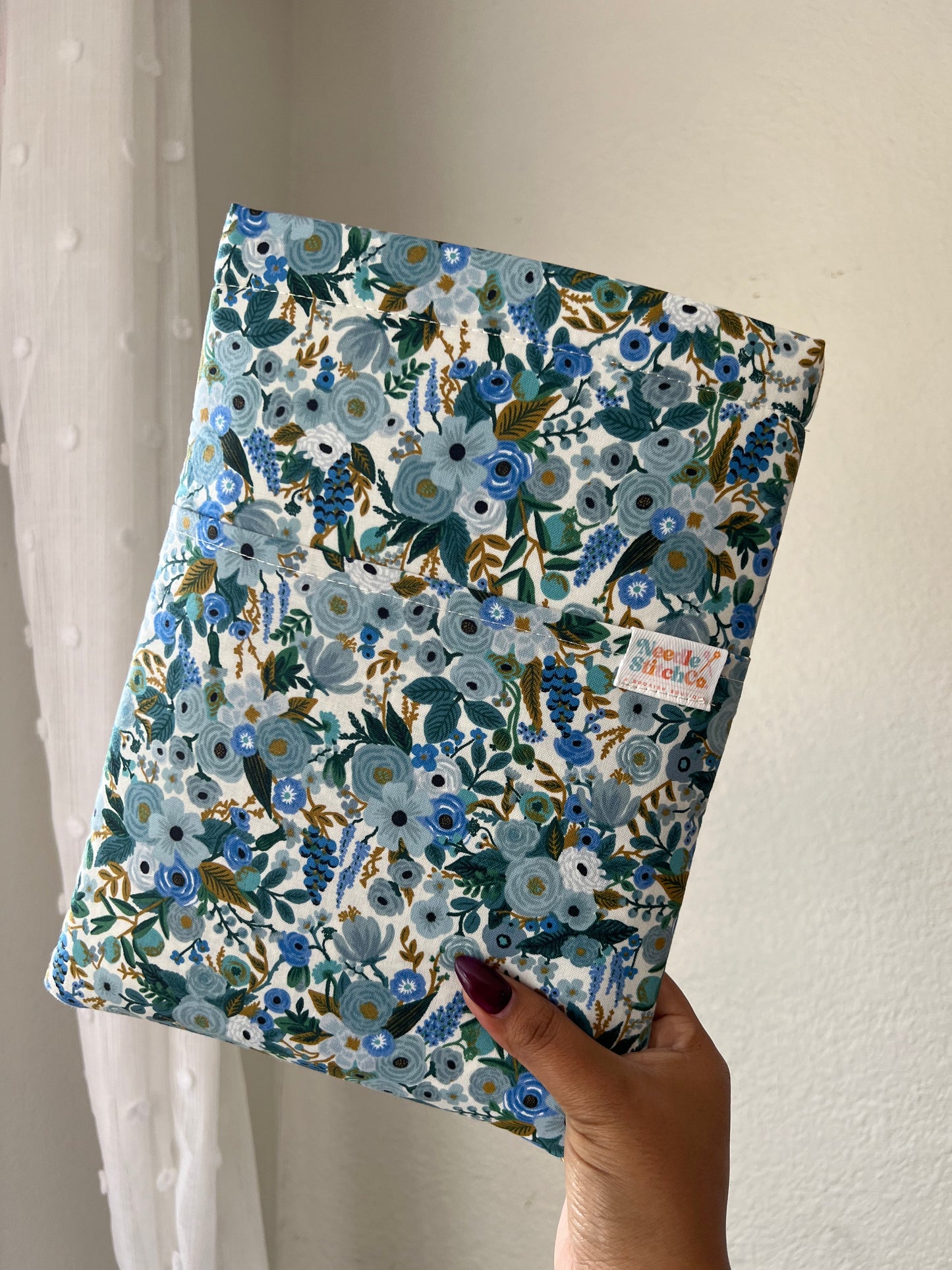 Ready to Ship - Biggie Sleeves