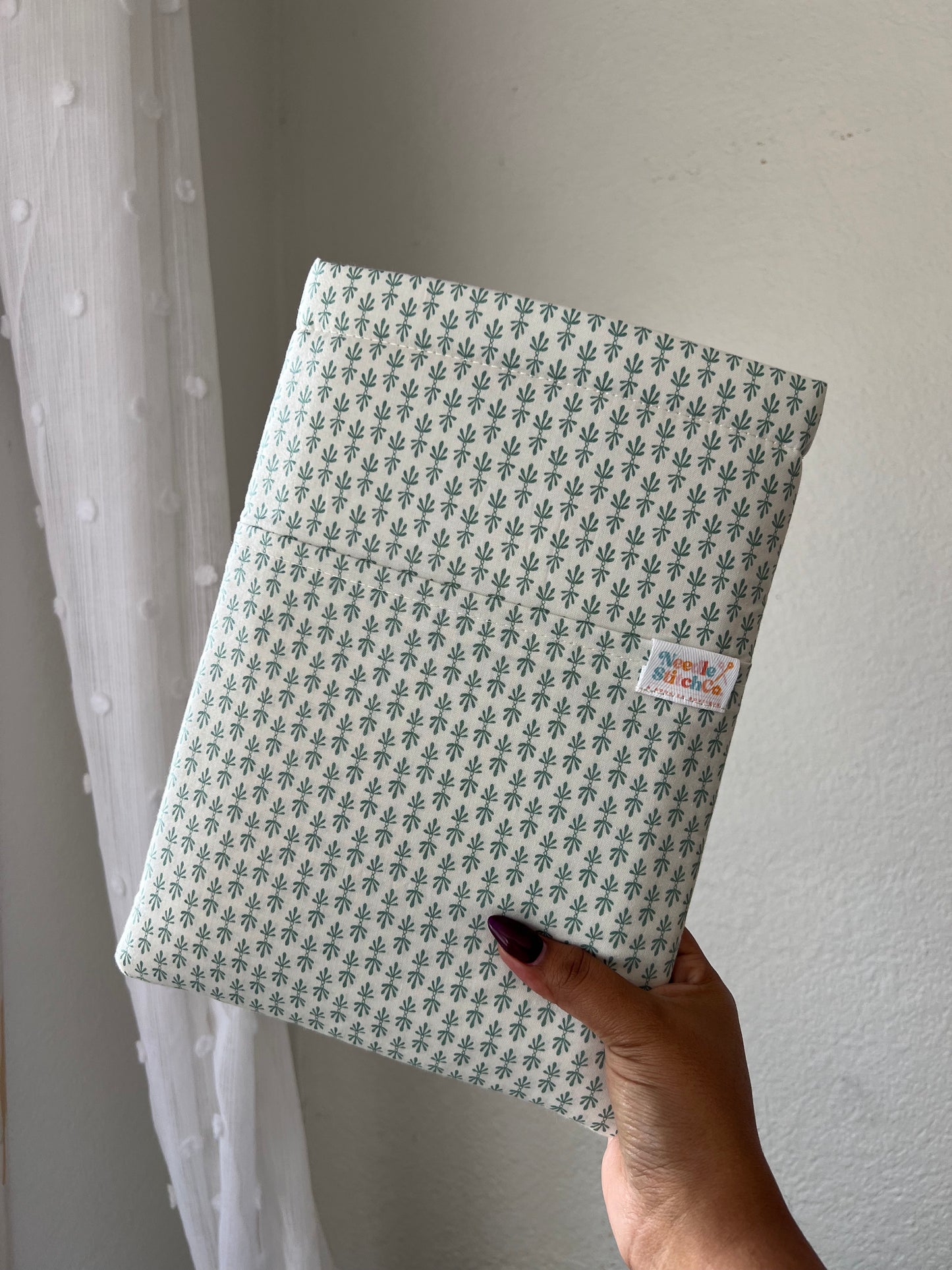 Ready to Ship - Biggie Sleeves