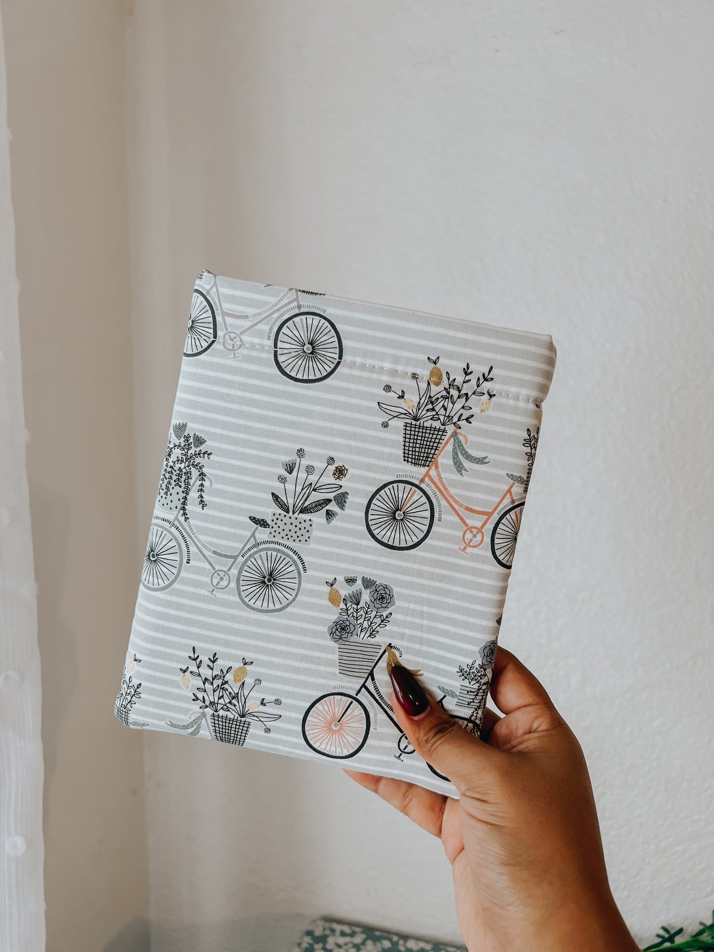 Ready to Ship - Mini Sleeves