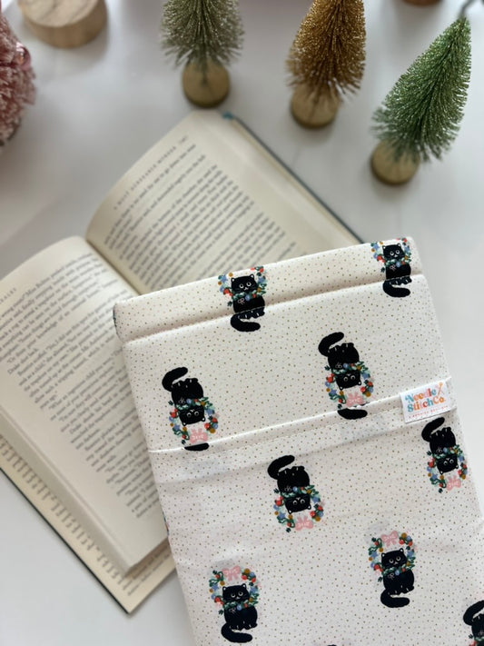 I'm Dreaming of a White Catmas