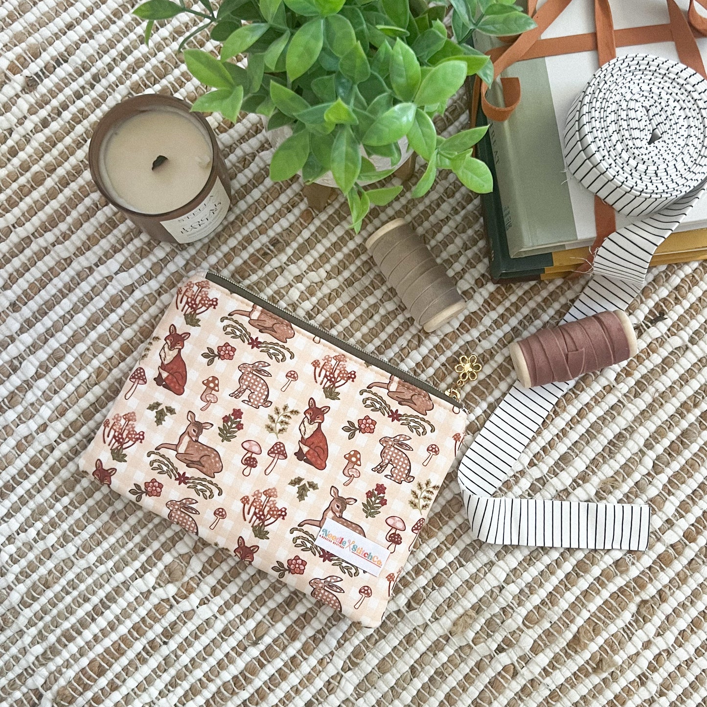 Woodland Kindle Pouch